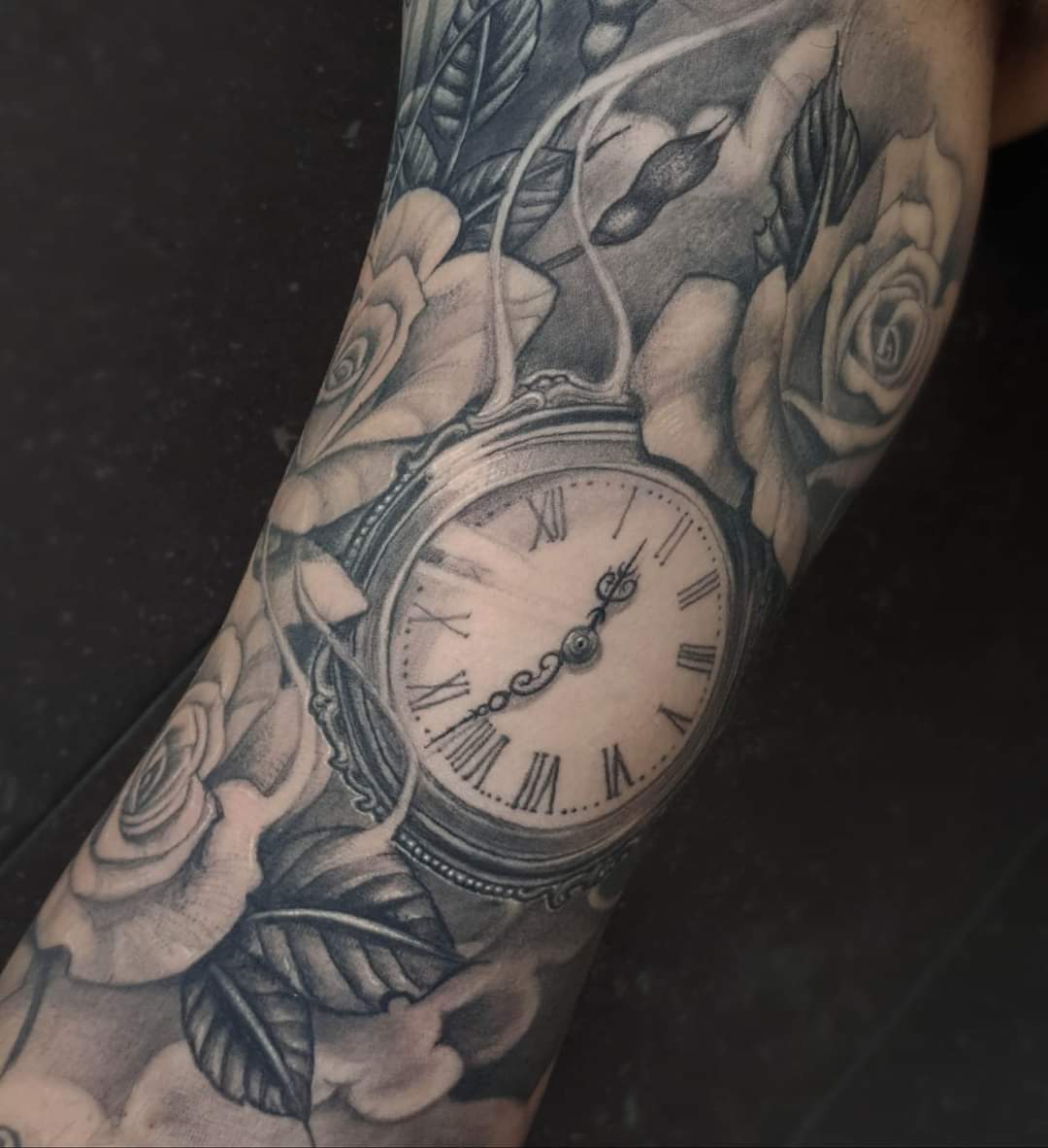 Klok tattoo Ontwerpen en betekenissen, van Zakhorloges of pocketwatch