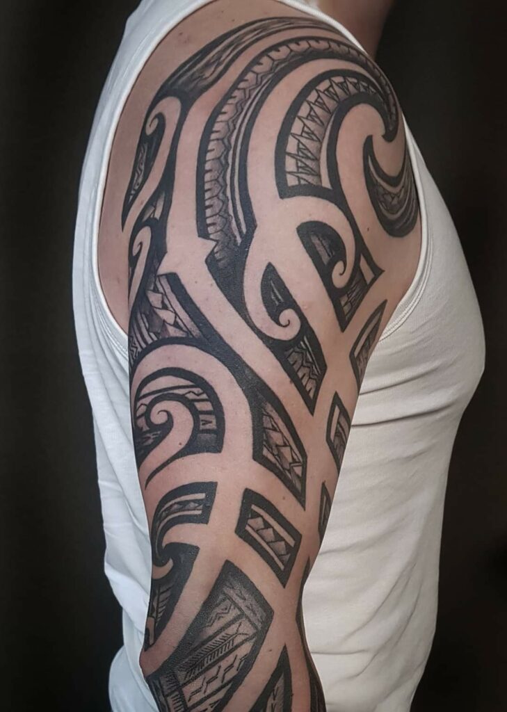 Polynesian maori samoan style tattoo sleeve