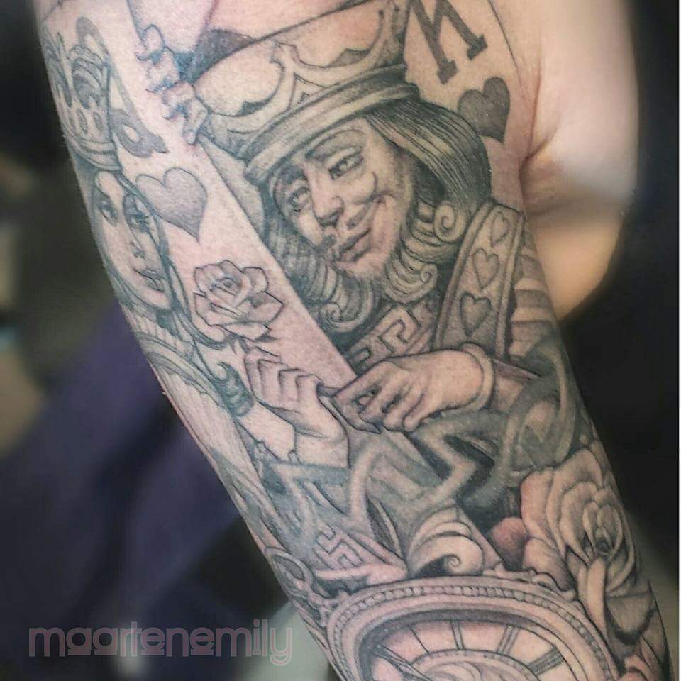 zakhorloge tattoos met speelkaarten tatoeage